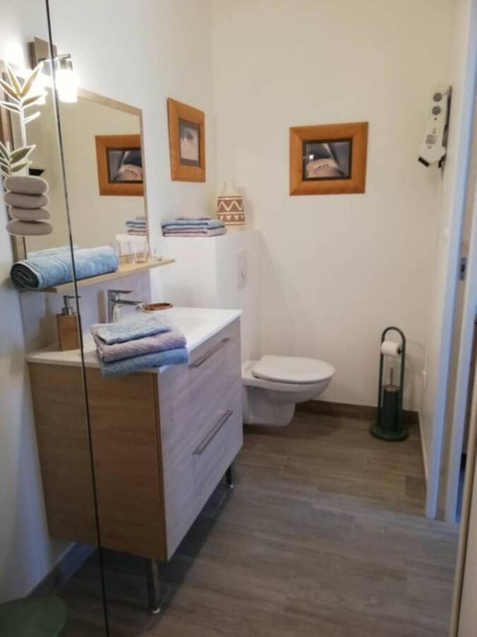 33 Bis Hotel La Rochelle  Esterno foto