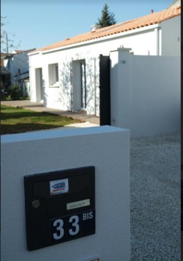 33 Bis Hotel La Rochelle  Esterno foto