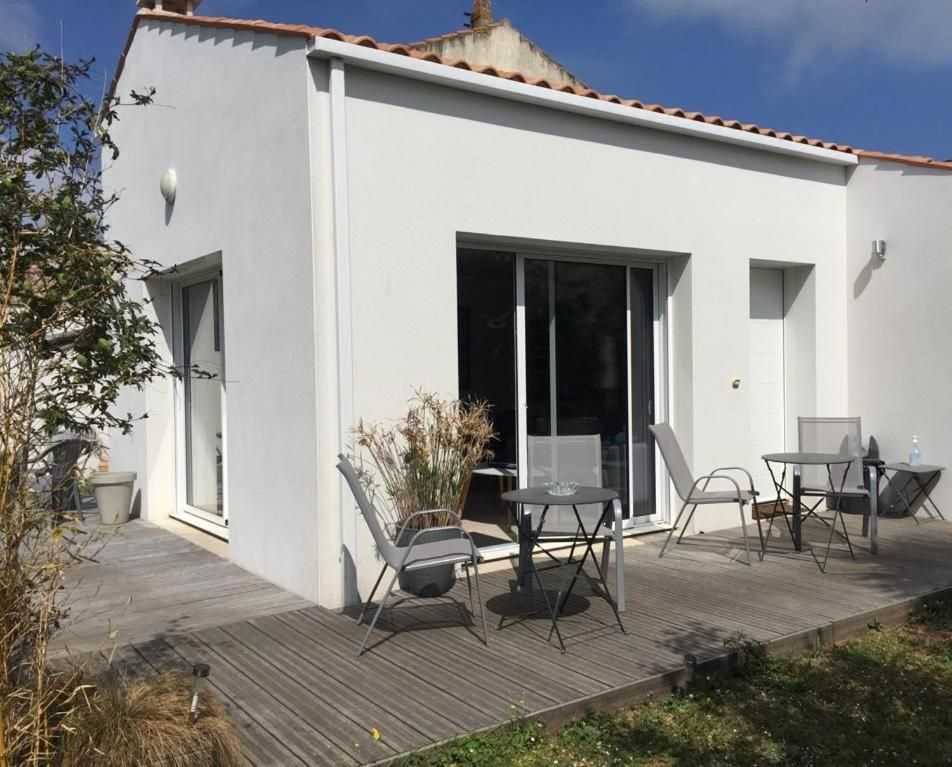 33 Bis Hotel La Rochelle  Esterno foto